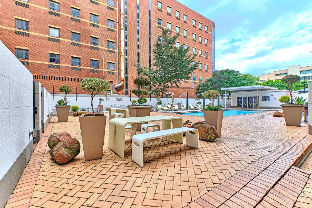 Sandton Serviced Apartments@Hydro Йоханесбург Екстериор снимка
