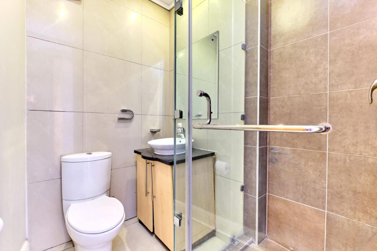 Sandton Serviced Apartments@Hydro Йоханесбург Стая снимка